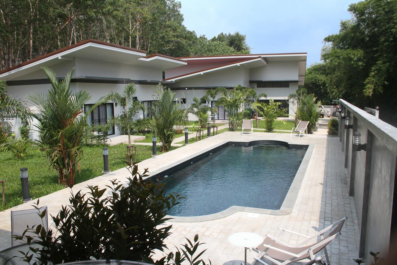 Medithairean Guesthouse Ao Nang Exterior foto